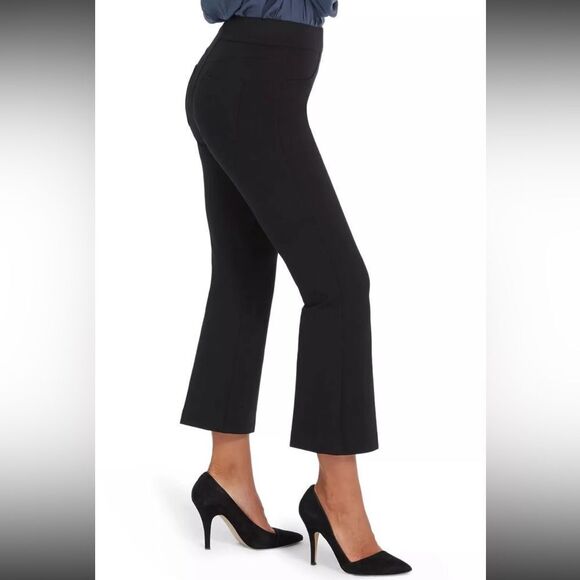 SPANX Pants - Spanx The Perfect Black Pant Crop Flare Pants Size Medium Petite
